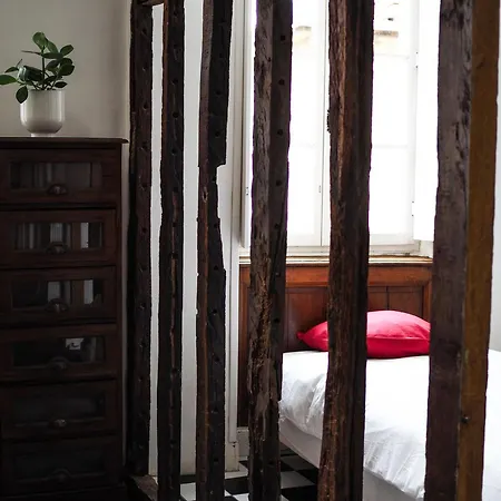 Le Saint-laurans Hotel *