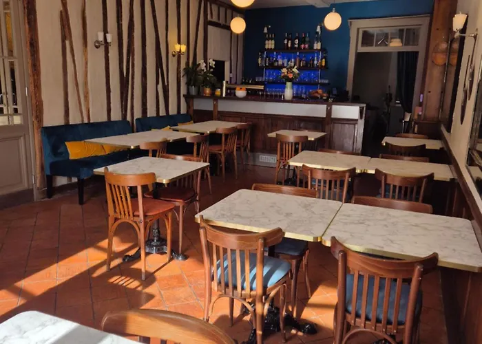 Le Saint-laurans Отель