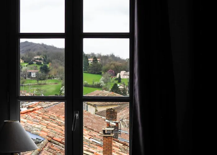 Le Saint-laurans Отель