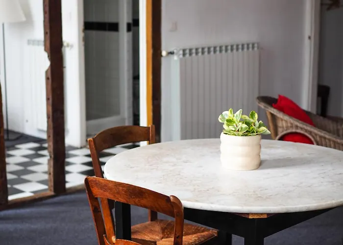 Отель Le Saint-laurans Aurignac (Haute-Garonne)